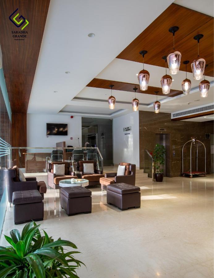 Hotel Saradha Grande Pudukkottai Екстериор снимка