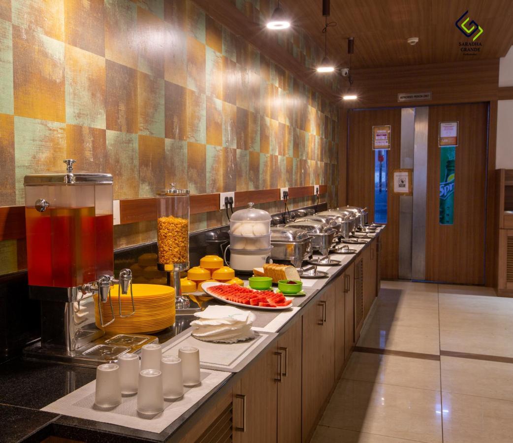 Hotel Saradha Grande Pudukkottai Екстериор снимка